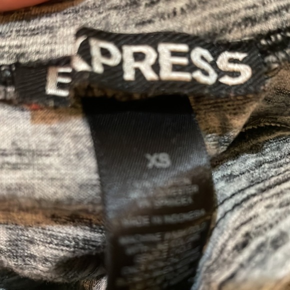 Womens Express Workout Leggings - Picture 2 of 3